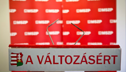 MSZP: Varga Mihly mondjon le!