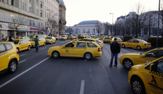 Vget rt a taxistntets