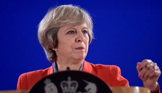 Theresa May bizakodik, hogy kilphetnek az EU-bl