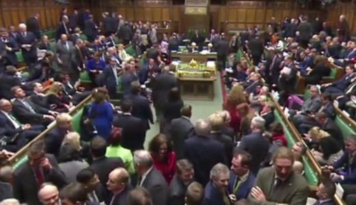 Elindul a kilps: Megszavaztk a Brexitet a parlament tagjai 