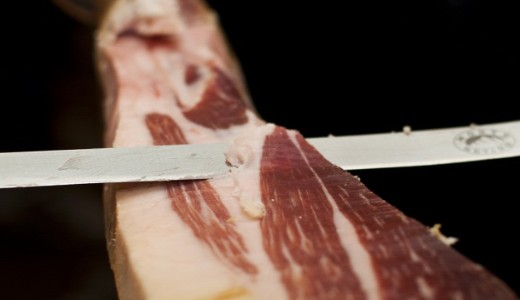 Figyelem! �tverik a sonk�val!