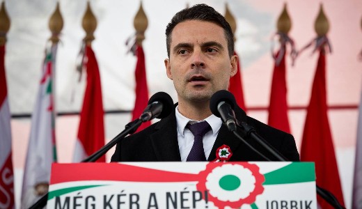 Addig Simicskztk a Jobbikot, hogy bele is zavarodott