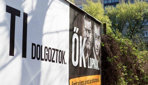 Elbukott a Fidesz plakttrvnye