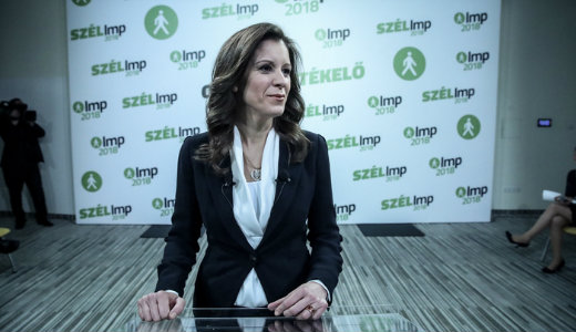 Sz�l Bernadett kil�pett az LMP-b�l
