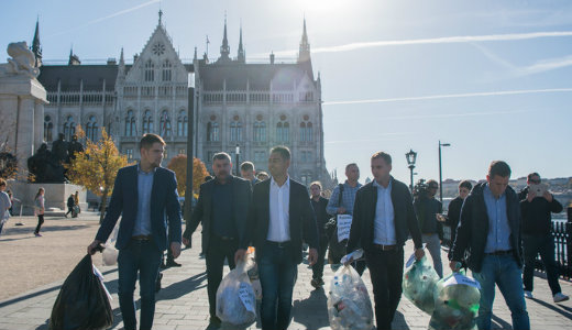 Ki a felel�s? Mindenki a m�sikat hib�ztatja a kialakult szem�tk�osz miatt 