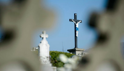 Mindenszentek �s halottak napja lelki vigaszt is ny�jt a h�tramaradottaknak