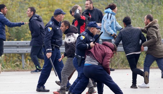 Bosznia-Hercegovinban tarthatatlan llapotok uralkodnak a bevndorlk miatt