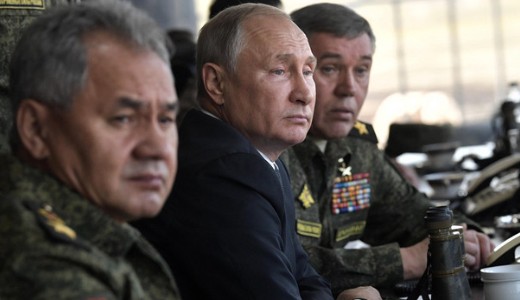 K�sz�b�n a h�bor�: indulnak a hadihaj�k, mindenki Putyinra figyel, b�rmikor elszabadulhat a pokol 