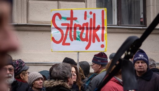 Orszgos sztrjkot hirdetnek a kzszfra szakszervezetei
