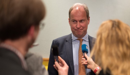 A holland parlament deleg�ci�ja lemondta a budapesti utat, mert a korm�ny nem fogadja �ket