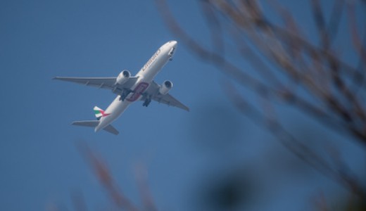 Ak�r blok�d al� is vonn�k a repteret az elkeseredett lak�k