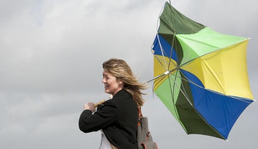 A k�tnapos ny�r ut�n durva hidegfront vonul �t az orsz�gon – Itt az el�rejelz�s