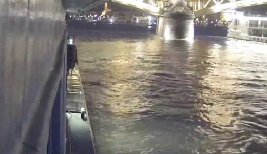 Dunai haj�baleset: �j vide� ker�lt fel az internetre a katasztr�fa pillanat�r�l 