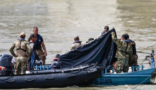 �jabb holttestet hoztak fel a b�v�rok a Margit h�dn�l