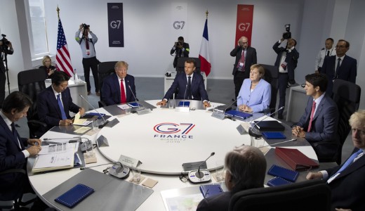 K�na felsz�l�totta a G7-eket, hogy ne avatkozzanak m�s dolg�ba