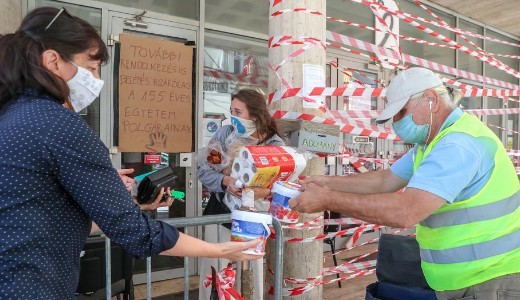 Ez trtnik most az elbarikdozott sznmvszetinl – Brdos Andrs is befejezi az oktatst