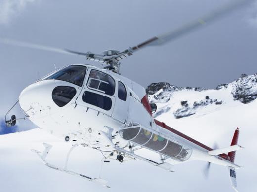 Mi történt? Lezuhant egy helikopter a Mount Everest közelében - Senki nem élte túl