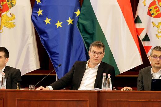 Karcsony Gergely a Fvrosi Kzgyls lsn bejelentette: sszefrhetetlensgi eljrst kezdemnyez a Fidesz kpviseli ellen